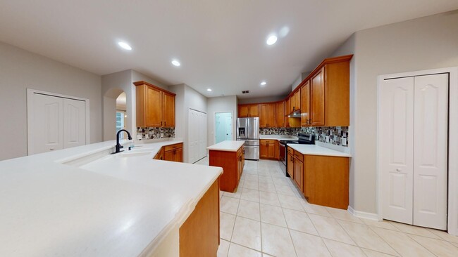 Foto del edificio - 4 BR   2 BA  HEATHERWOOD Subdivision- SANFORD