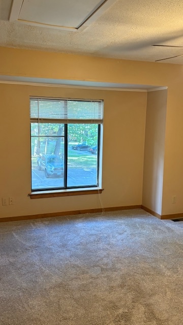 Building Photo - 79 Dunvegan Wds Dr