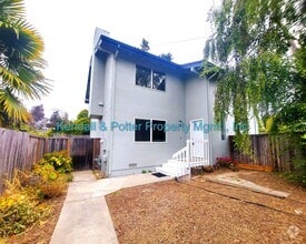 Building Photo - 3047 Elda Ln