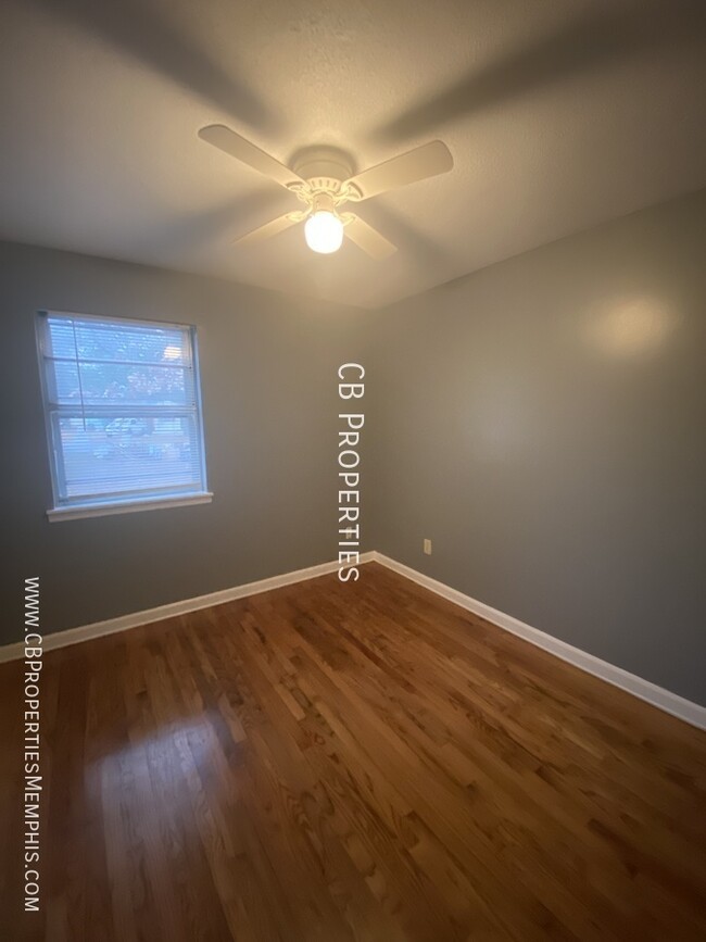 Foto del edificio - 5425 Lochinvar Rd