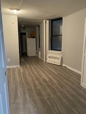 Primary Photo - 113 E 119th St