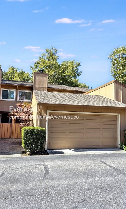 Primary Photo - 6056 Elmbridge Dr