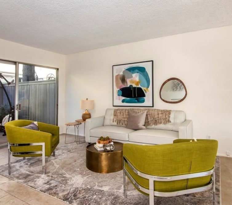 Foto principal - 708 W Sierra Madre Blvd