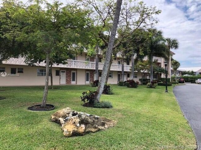 Foto del edificio - 400 NE 20th St
