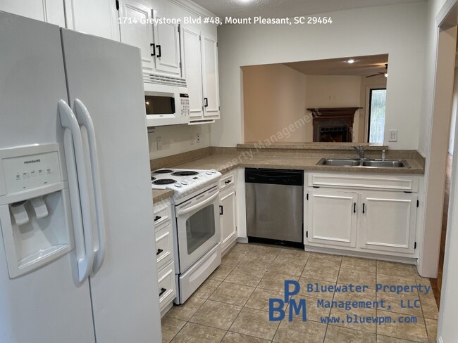 Photo - 1714 Greystone Blvd Townhome