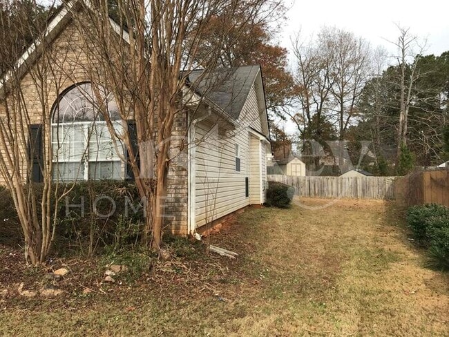 Building Photo - 8118 Birch Walk Dr