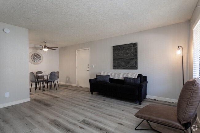 1BR, 1BA - 616 SF - Vallas Las Jacarandas