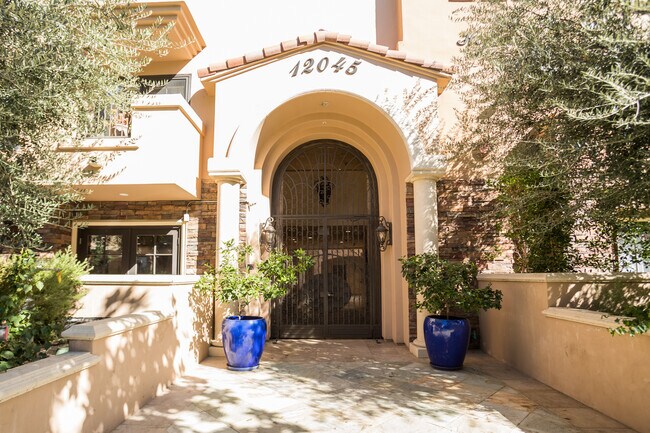 Foto del edificio - 12045 Hoffman St
