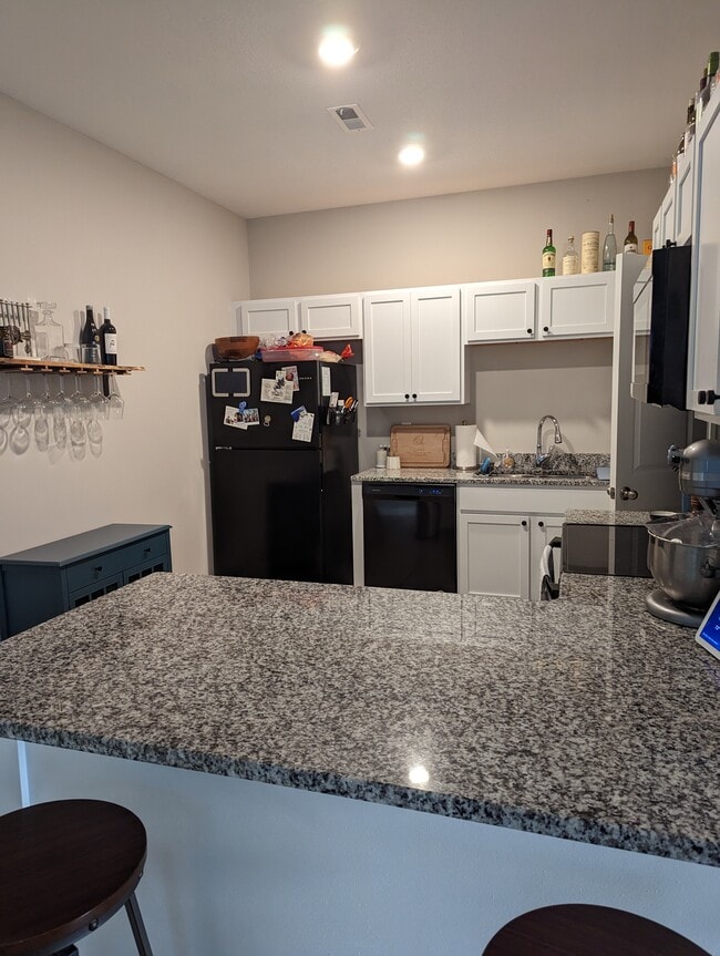Foto del edificio - 8012 E 34th Ct S