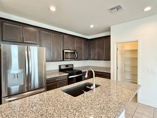 Building Photo - 611 N 110th Dr