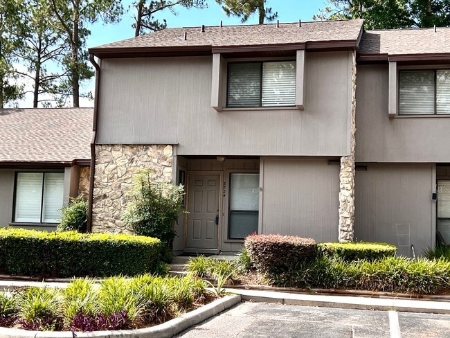 Building Photo - 3724 54th Ln
