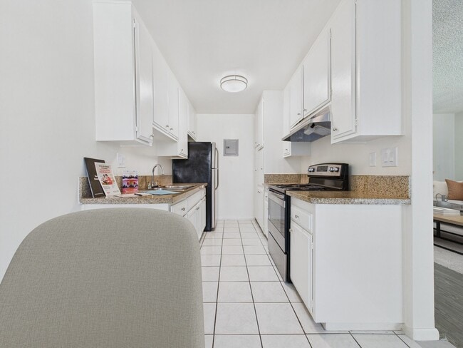 Building Photo - Woodman Apartments
