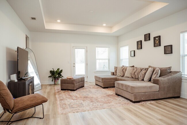 Foto del edificio - 231 Lyla Ln