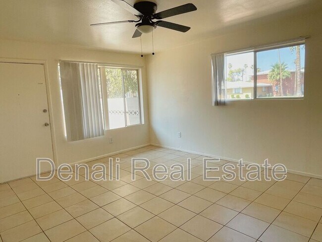 Foto del edificio - 4719 N 15th Ave