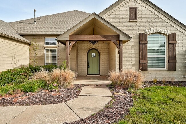 Foto del edificio - Gorgeous 4 bed, 3 bath Home in Edmond!