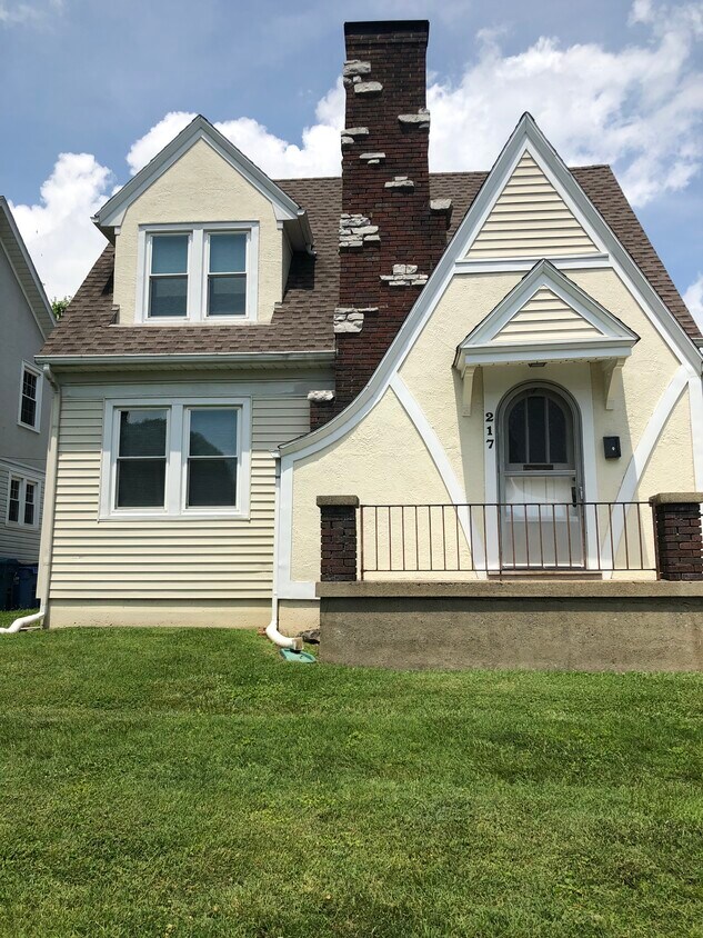 217 Terrace Ct, Danville, KY 40422 House Rental in Danville, KY