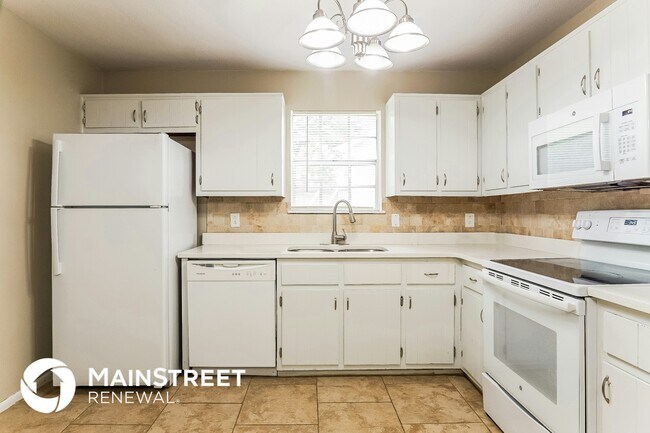 Foto del edificio - 5024 Ewell Ln