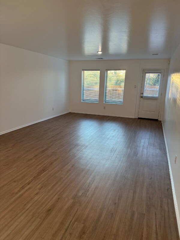 Foto del edificio - 2208 Wolford Ct