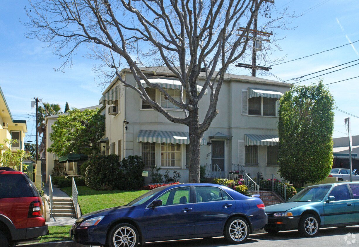 Building Photo - 1142 Rexford Dr