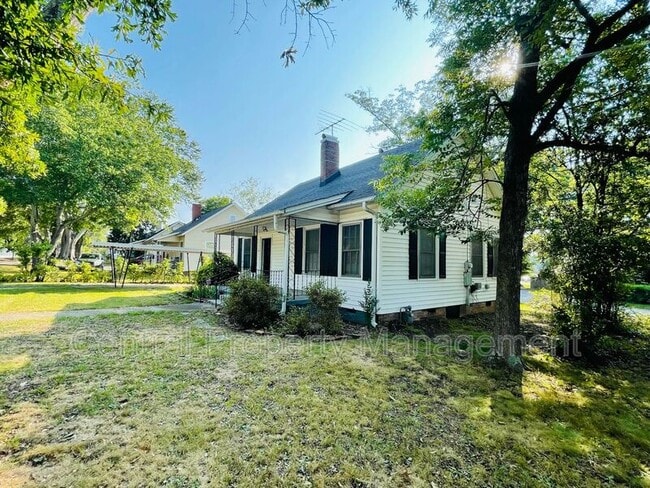 Photo - 68 Blake St House