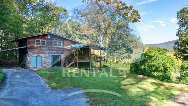 Photo - Beautifully remodeled 4 bedroom 2 bath home in Sylva available for year-long lease $2000 a month