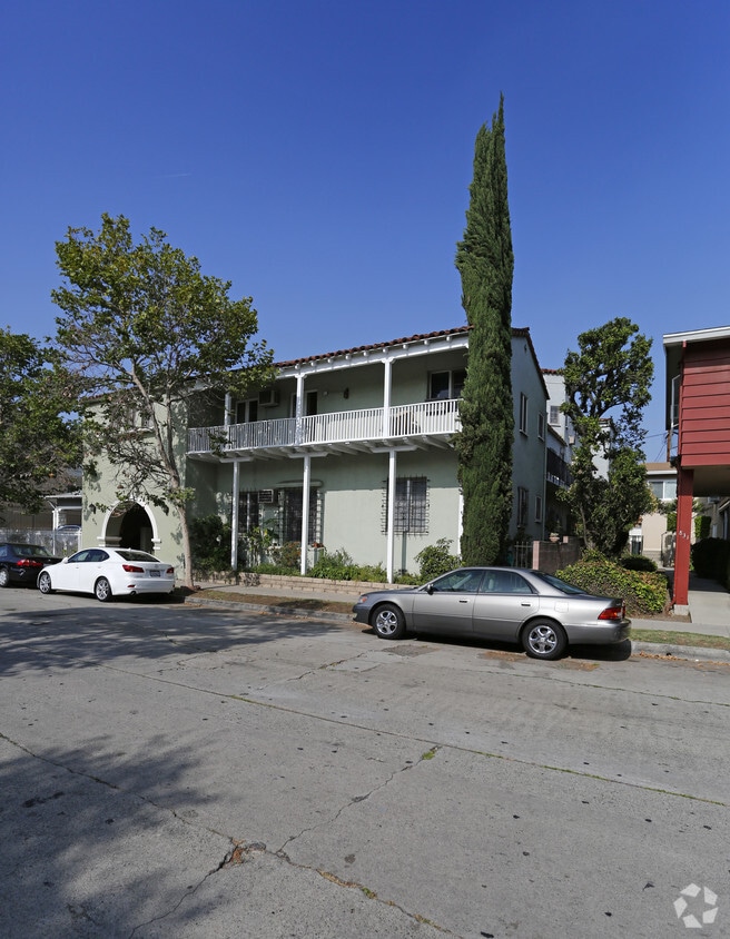 Building Photo - 839 S Gramercy Pl