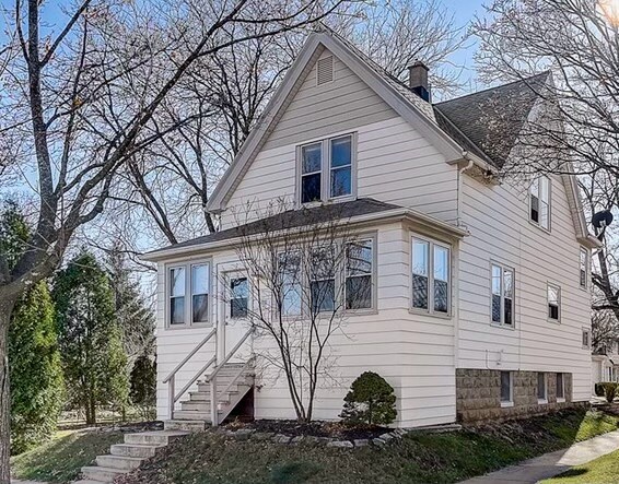 Building Photo - 7427 W Wright St