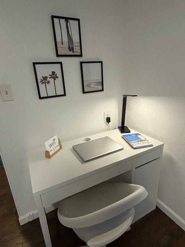 Workstation - 312 Rosecrans St