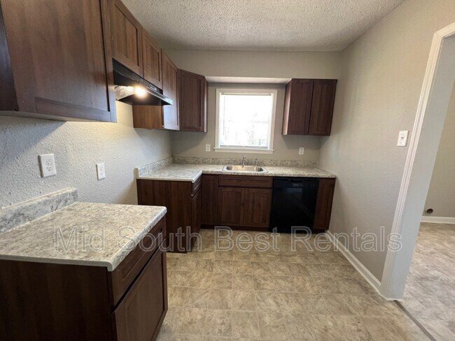 Foto del edificio - 1809 S Orleans St