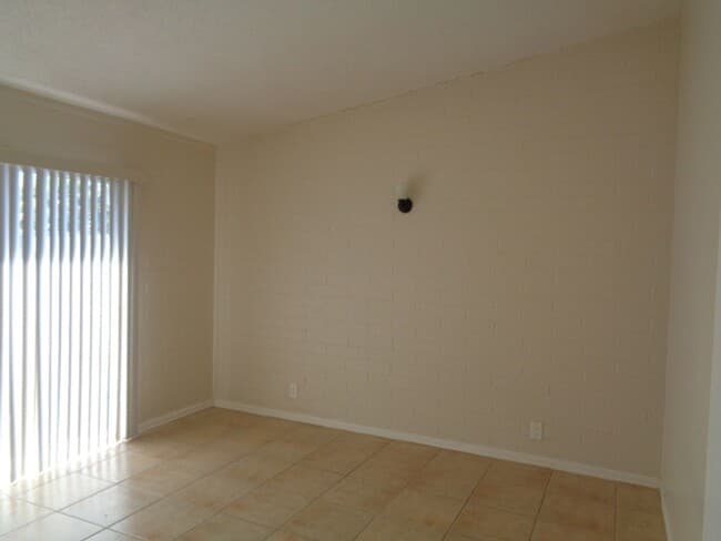 Foto del edificio - #2006-Camwood Group LLC