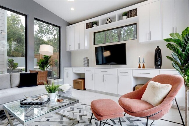 Foto del edificio - 6504 Porter St