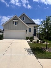 Building Photo - 432 Los Olives Ln