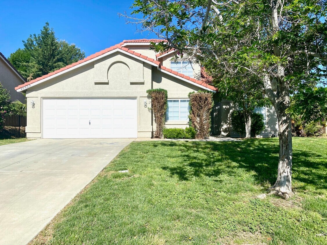 40925 Granite St, Palmdale, CA 93551 House Rental in Palmdale, CA