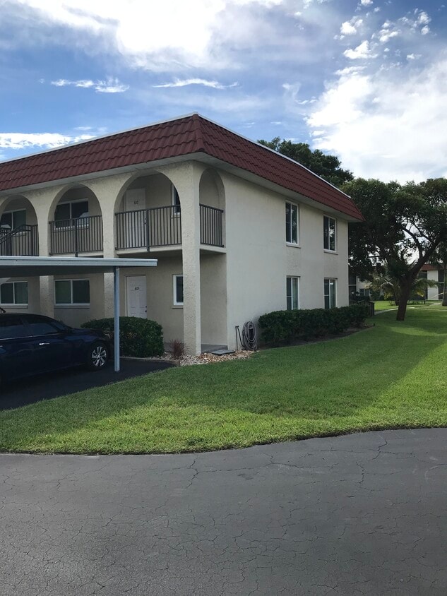 201 St Lucie Ln Unit 410, Cocoa Beach, FL 32931 Condo for Rent in