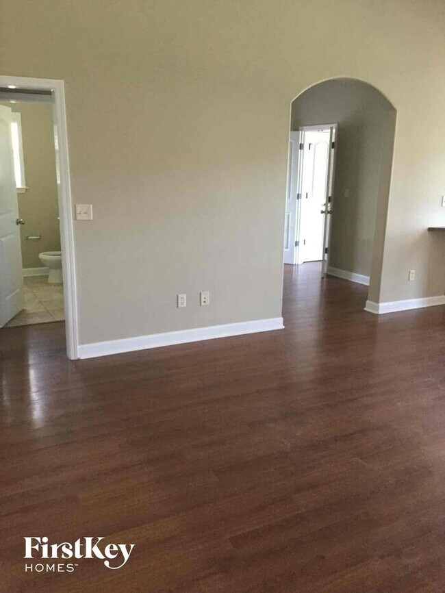 Foto del edificio - 1628 Needle Oak Dr