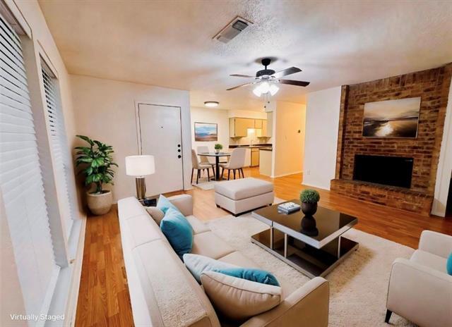 Foto del edificio - 505 Claire Ct