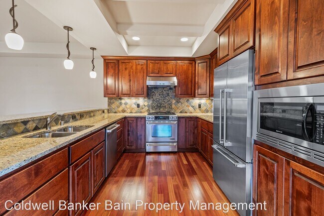 Building Photo - 3 br, 3.5 bath House - 13327 NE 152nd Street
