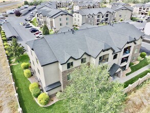 Building Photo - 1045 S 1700 W