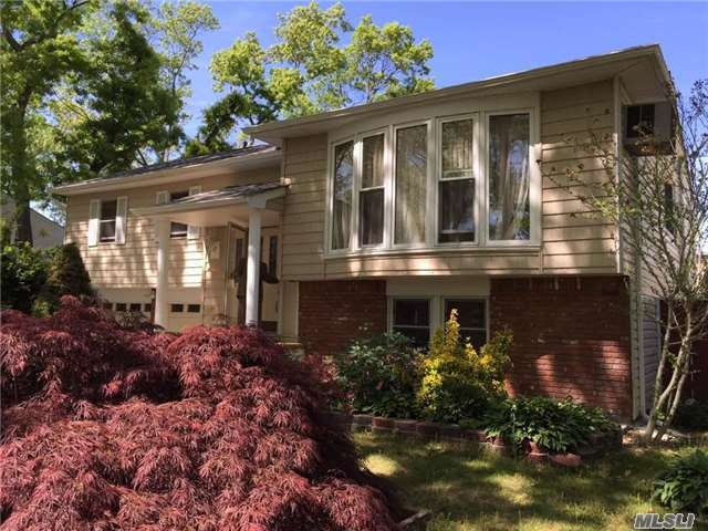 Primary Photo - 35 Pinewood Dr