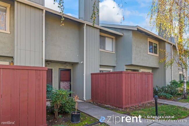 Foto del edificio - 2 br, 1.5 bath Townhome - 5333 Park highla...