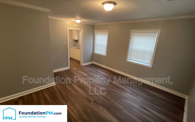 Building Photo - 1407 Semmes St