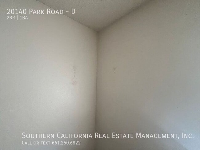 Building Photo - 20140 Park Rd