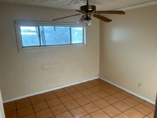 Building Photo - 858 Park Ave