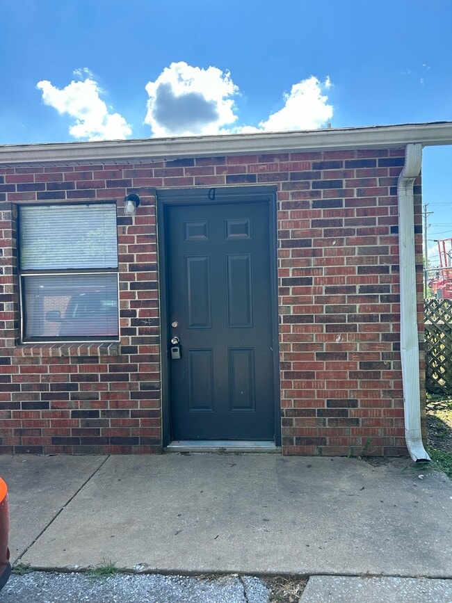 Building Photo - 172 Brooke Lynn Dr