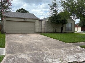 Building Photo - 16702 Blairstone