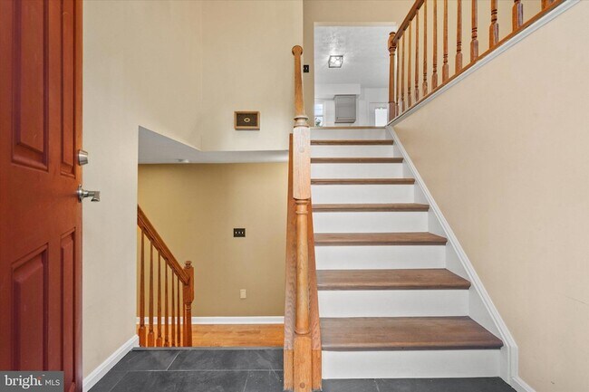 Foto del edificio - 841 Briar Ct