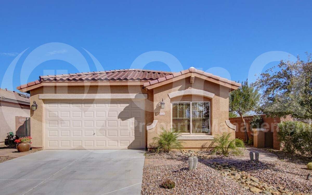 Foto principal - 1374 W Alder Rd