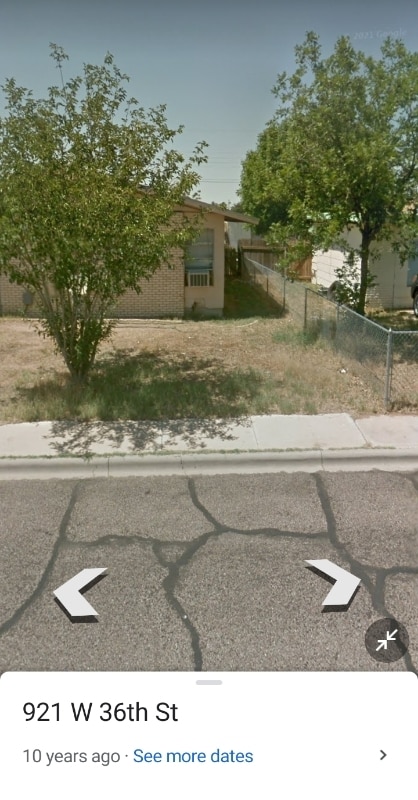 Building Photo - 912 W 36th St