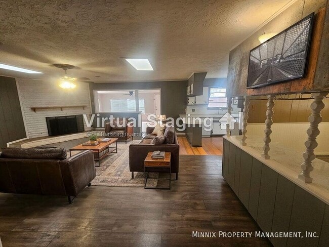 Building Photo - 3609 Stanolind Ave