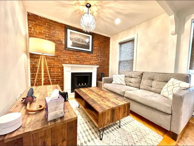Photo - 497 Sumner Street #2 House